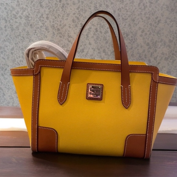 DOONEY & BOURKE 🆕 Pebble Grain Small Shopper Tote in Gorg Dandelion, rare color🔥 - Picture 1 of 5